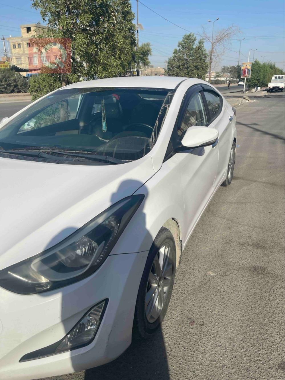 هیۆندای ئەلەنترا